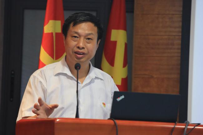 看得远 办得好 干得实 强基层党建促协会脱钩转型新发展——中国认证认可协会党总支举办“七一”讲党课专题党日活动